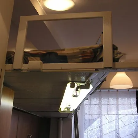Apartment P3b Klimatyzacja ,netflix Kawalerka Mala Halczyna 9-2 Centrum 5 Przystankow Parkowanie Bezplatne Krakow